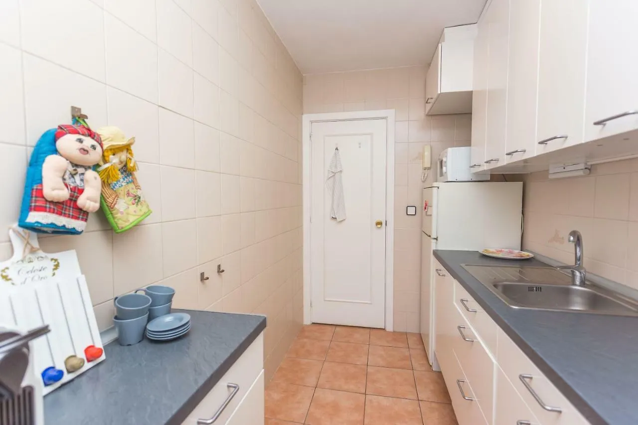 2Br Urban Getaway - Good Wifi, Swimming Pool Apartment Fuengirola